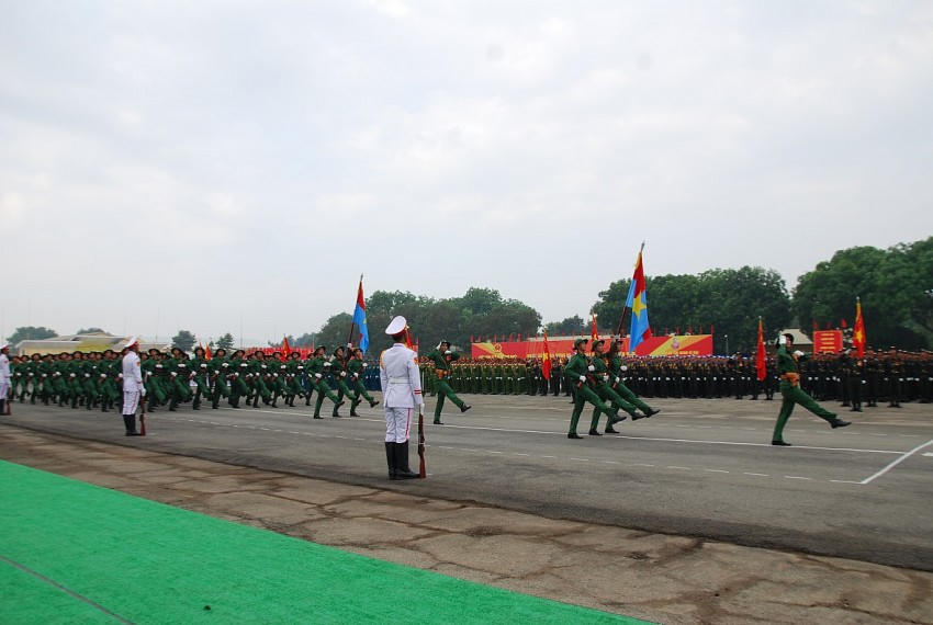 Khối chiến sỹ Giải phóng quân.