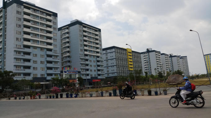 Ký túc xá khu B Đại học quốc gia TP HCM.