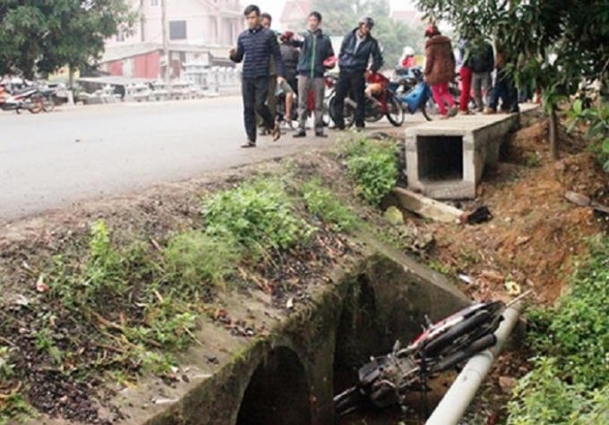 Hiện trường nơi phát hiện thi thể chị Hà (Ảnh T.L)