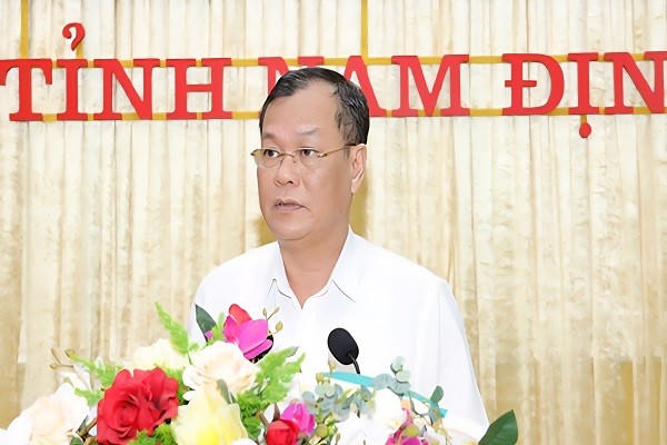 Ông Lê Quốc Chỉnh, Phó Bí thư Thường trực, Chủ tịch HĐND tỉnh Nam Định phát biểu tại hội nghị.