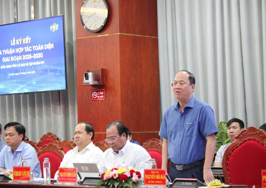 Ông Nguyễn Hồ Hải - Bí thư Tỉnh ủy Cà Mau, ghi nhận và cảm ơn sự đồng hành của Tập đoàn FPT.
