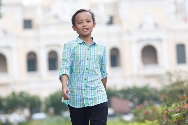 Vượt qua những trở ngại ban đầu, Hồ Văn Cường tinh nghịch và cởi mở hơn.