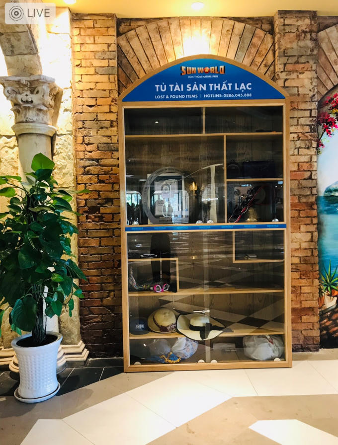 Tủ đồ thất lạc ở Sun World Hon Thom Nature Park.
