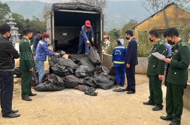 Lao Cai đẩy mạnh ngăn chặn nạn buôn bán động vật, sản phẩm động vật nhập lậu