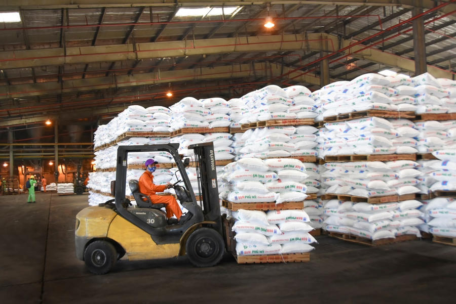 Năm 2019, PVFCCo cung ứng gần 1 triệu tấn phân bón hóa chất - 1