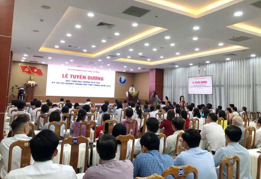 Quang cảnh buổi lễ.