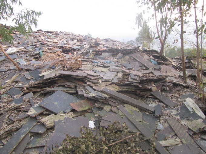 Chưa biết đến khi nào các cơ quan chức năng mới có giải pháp để xử lý đống rác "khủng" này
