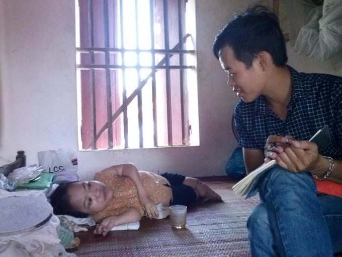Cô Cháng trò chuyện với PV