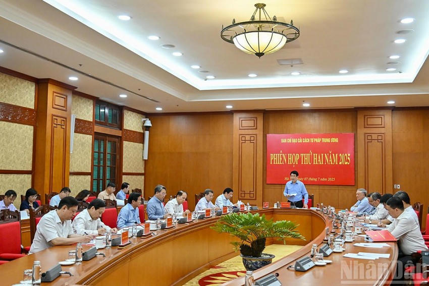 Chủ tịch nước Lương Cường chủ trì Phiên họp. (Ảnh: nhandan.vn)