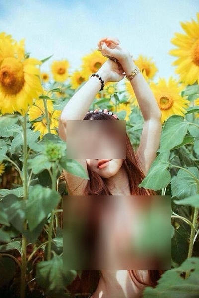 Hình ảnh rất phản cảm nên đang chịu nhiều