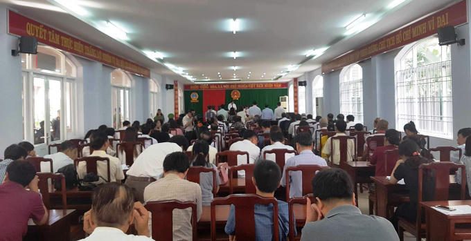 Quang cảnh phiên tòa.