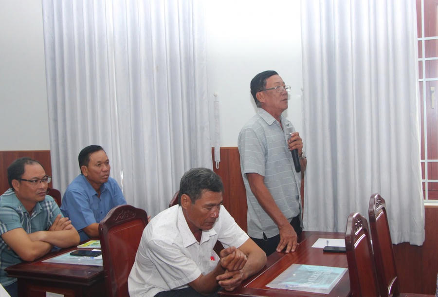 Diêm dân Trần Việt Trung (ngụ ở xã Long Điền Đông, huyện Đông Hải) chia sẻ, việc ứng dụng khoa học công nghệ vào trong sản xuất muối của diêm dân gặp nhiều khó khăn do đa số chưa tiếp cận được nguồn vốn.