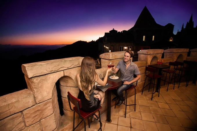 Hưởng tuần trăng mật tại Bà Nà Hills.