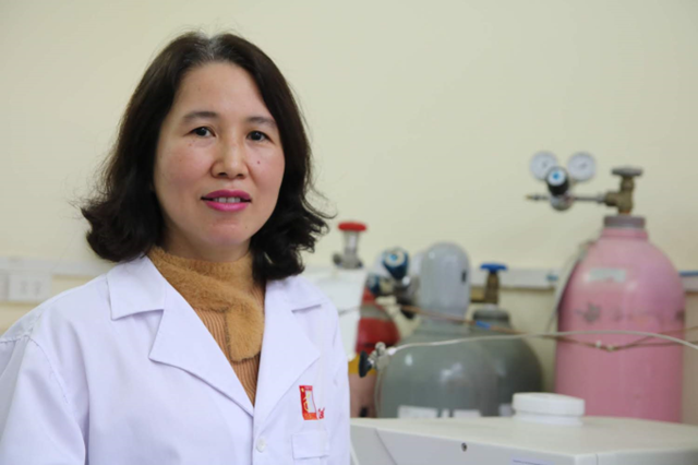GS.TS Lê Minh Thắng - Giảng viên cao cấp Bộ môn Công nghệ Hữu cơ - Hoá dầu, Viện Kỹ thuật Hoá học, Đại học Bách Khoa Hà Nội, nhà nữ khoa học đã có những thành tích xuất sắc trong nghiên cứu khoa học và ứng dụng thực tiễn, bà vinh dự được nhận Giải thưởng Kovalevskaia năm 2022. ảnh 5