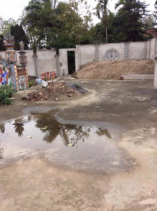 Vẻ hoang tàn tiêu điều của ngôi chùa Đại Lộ
