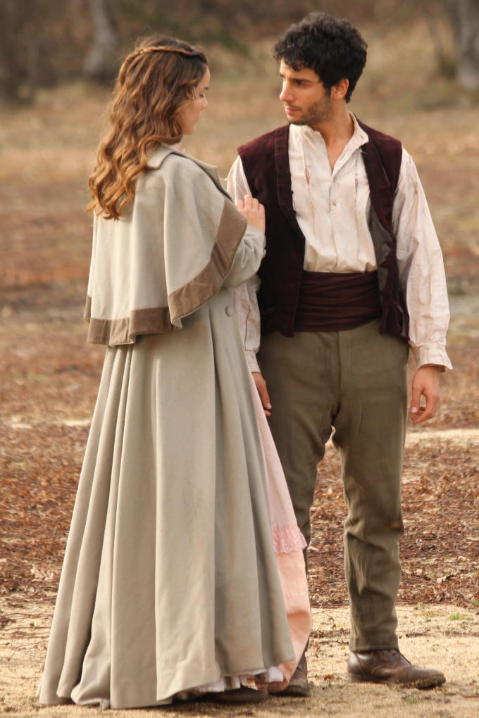 Bí mật cây cầu cũ: Hé lộ bí mật ít biết về cuộc sống ở đầu thế kỷ 20 tại châu Âu