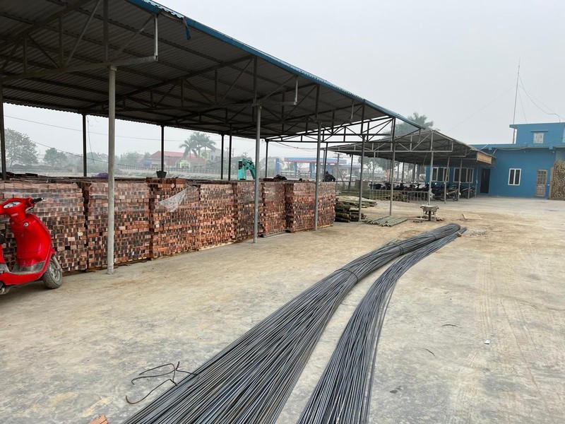 Công ty Cổ phần Dịch vụ tang lễ Hoàng Long bị tố xây dựng nhiều hạng mục chưa được cấp phép cố tình làm trái với quy định Nhà nước.