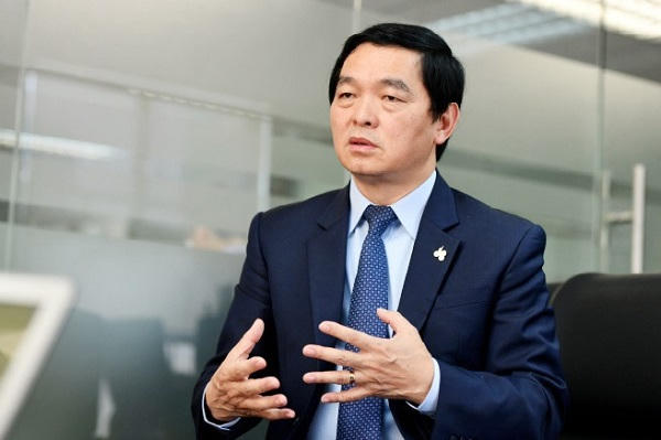 Ông Lê Viết Hải - Chủ tịch Hội đồng quản trị kiêm Tổng Giám đốc Công ty Cổ phần Tập đoàn Xây dựng Hòa Bình. (Nguồn: vietq.vn).