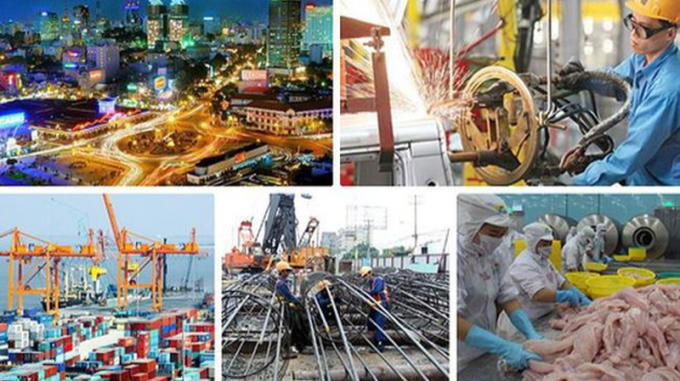 Những chuyển hướng chiến lược sẽ đưa đất nước vững vàng vượt qua đại dịch, tiến tới phía trước, tiến tới phồn vinh. (Ảnh minh họa)