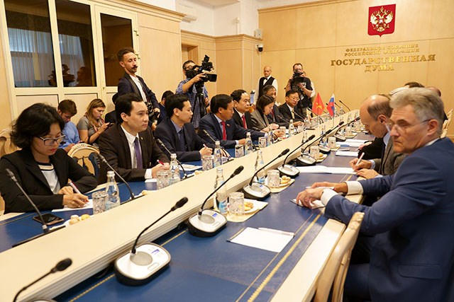 Quang cảnh buổi hội đàm. Ảnh: Nhân Dân