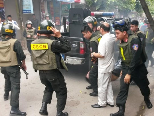 Thủ tướng yêu cầu Bộ Công an tiếp tục thực hiện đợt cao điểm tấn công trấn áp tội phạm. (Ảnh minh họa: NLĐ)