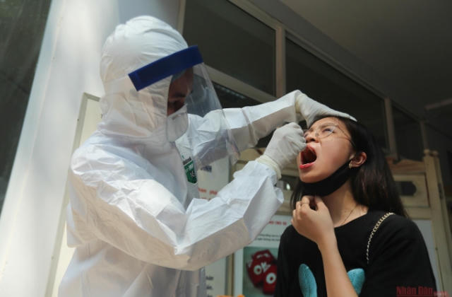 Sáng 7/3, Kiên Giang thêm 2 ca nhiễm Covid-19, đều đã được cách ly ngay khi nhập cảnh