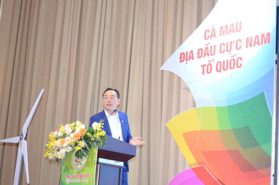 Ông Nguyễn Ngọc Tấn - Tổng Giám đốc Công ty Du lịch Saco, Phó Chủ tịch Hiệp hội Du lịch TP. HCM, đề xuất phát triển tour “Một ngày làm ngư dân”, tham quan rừng ngập mặn, trải nghiệm Đờn ca tài tử… để tạo dấu ấn riêng cho du lịch Cà Mau.