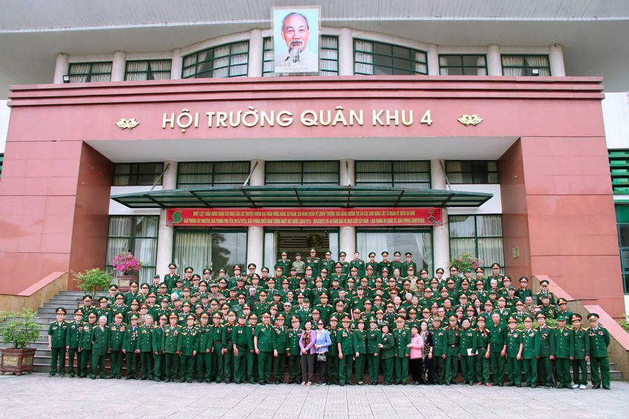 Ban liên lạc Đại đoàn Đồng Bằng - Sư đoàn 320 tổ chức gặp mặt trước ngày hành quân về chiến trường xưa.