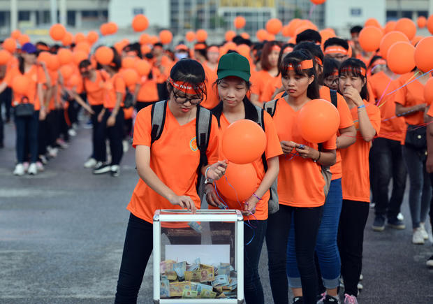 Nối tiếp thành công của chương trình "vì nạn nhân da cam" ngày 13/3/2016 tại nhà hát lớn Hà Nội, chương trình đạp xe "vì nạn nhân da cam" lần 1 ngày 28/5/2016, lần 2 ngày 7/8/2016 với gần 1000 người tham gia...