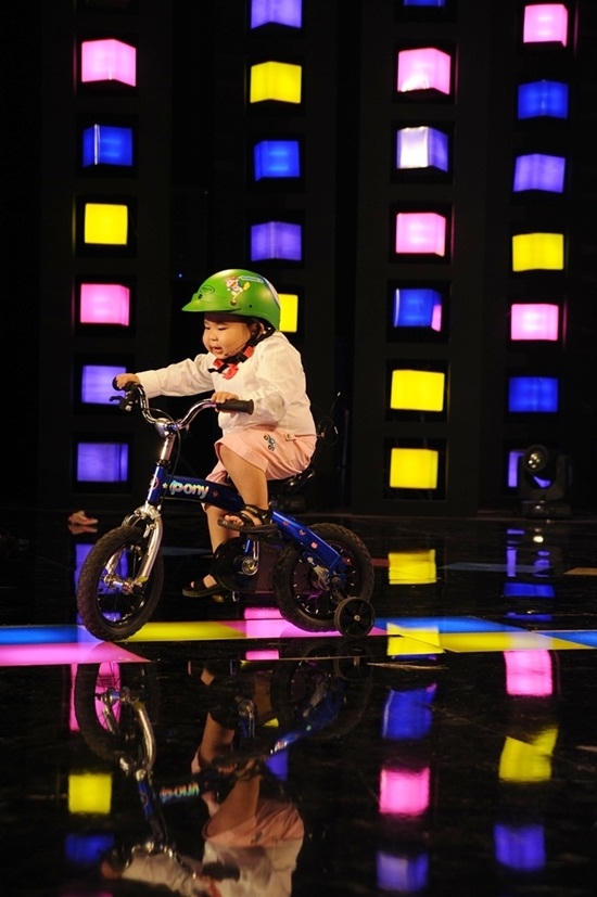 1001 khoảnh khắc đáng yêu của Ku Tin trong Người Hùng Tí Hon