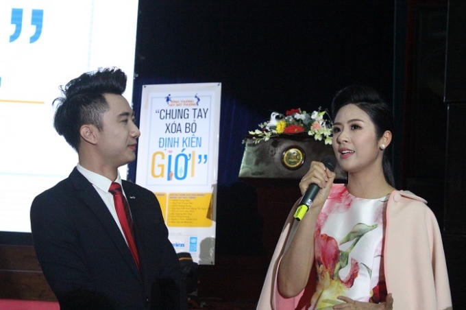 Hoa hậu Ngọc Hân mong muốn người đàn ông sẽ chia sẻ công việc với những người phụ nữ xung quanh họ. Ảnh: Nguyễn Thơm