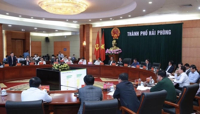 Toàn cảnh hội nghị.