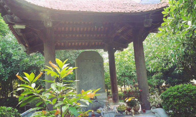 Điều ít biết về câu chuyện thần thoại thần rắn trắng tại Đền thờ Đức Thánh Đầm