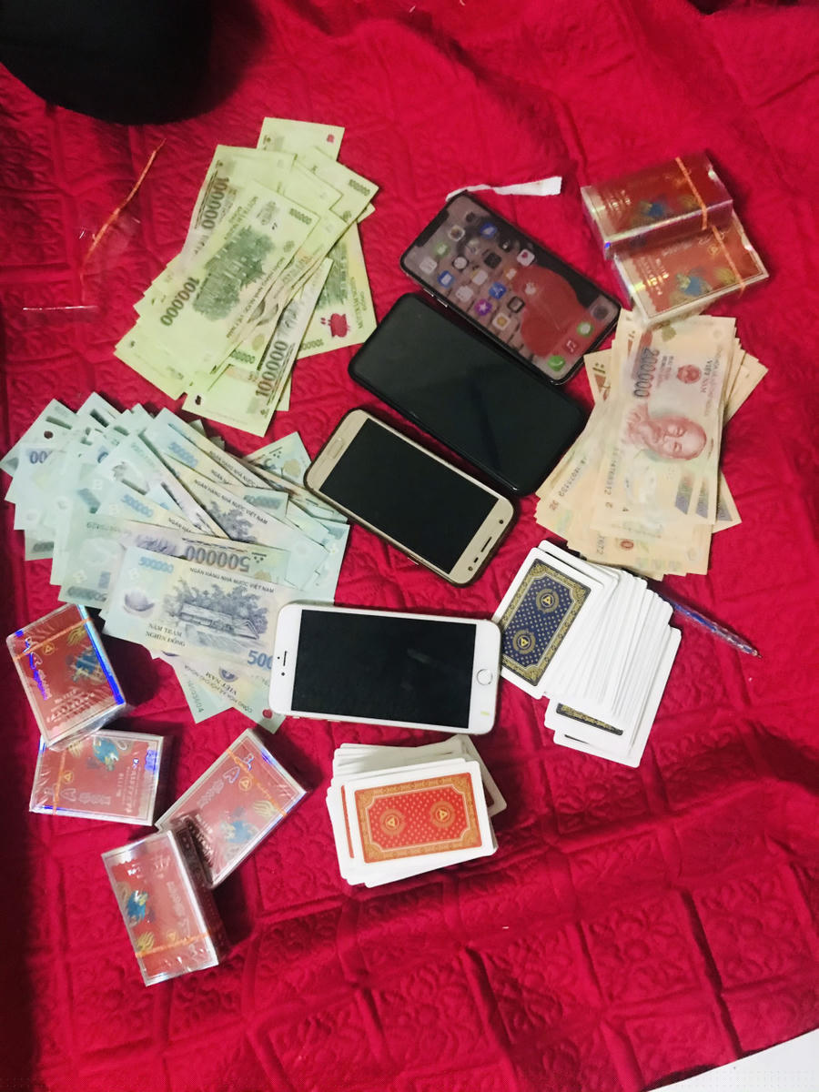 Tang vật tại hiện trường vụ việc