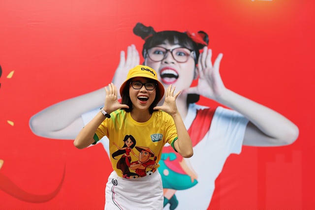 Youtuber Thơ Nguyễn đang là đại diện hình ảnh của một hãng sữa dành cho lứa tuổi trẻ em.