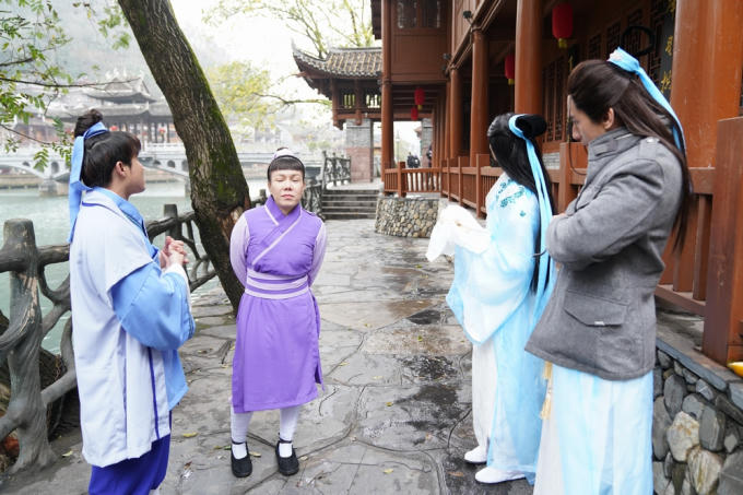 “Mưa trên cuộc tình” chính thức ra mắt khán giả vào lúc 10g00 ngày 16/1/2019.