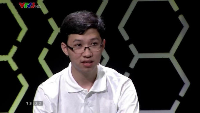 "Cậu bé Google" Phan Đăng Nhật Minh đã giành ngôi Vô địch Đường lên đỉnh Olympia năm thứ 17.