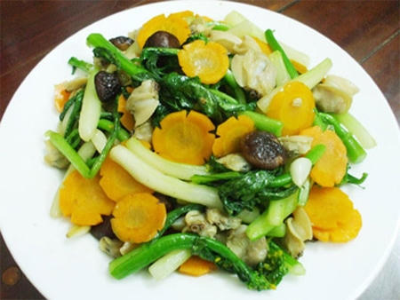 Nguy cơ thiếu m&aacute;u v&igrave; ăn chay trường