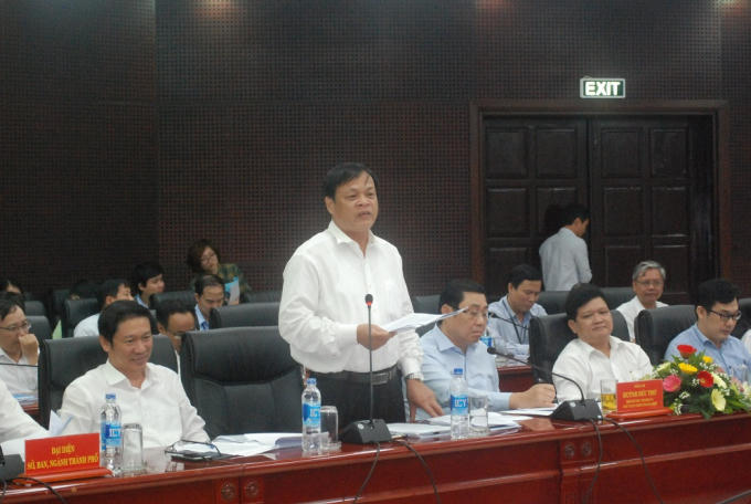 Đại diện Sở Nội vụ TP Đà Nẵng giải trình với Đoàn giám sát Quốc hội về việc Đà Nẵng thừa nhiều phó giám đốc Sở.