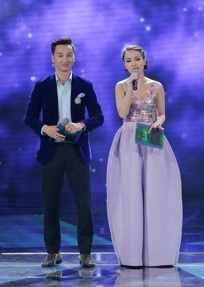 Chiếc quần ống rộng của Yến Trang đã làm sáng tỏ một chân lý "không phải bất cứ thử nghiệm thời trang nào cũng đem lại kết quả khả dĩ". Ảnh: internet.