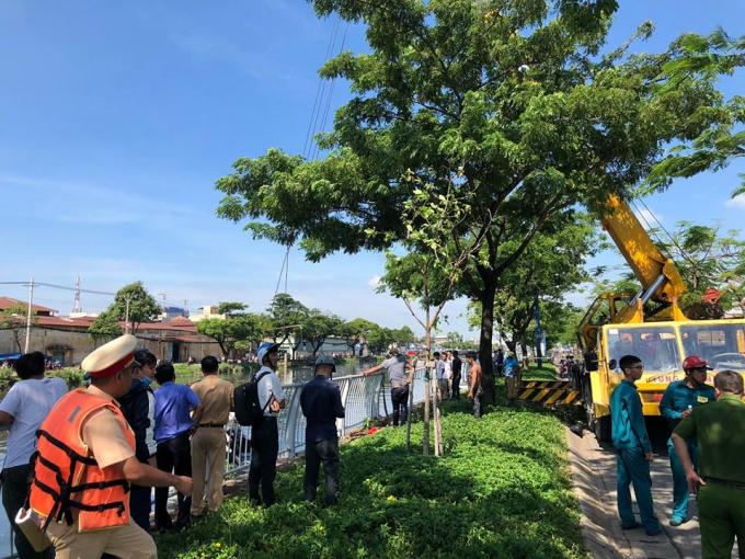 9b2d782ebd7e4120186f