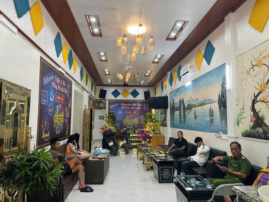 Lực lượng chức năng tiến hành tiếp nhận, xác minh, làm rõ vụ việc. (Ảnh: CABN)