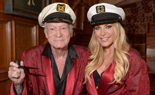 Hugh Hefner bên người vợ trẻ.