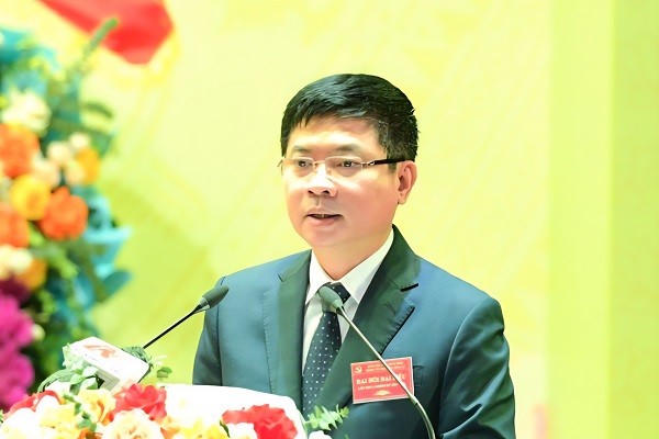 Ông Trương Quốc Huy, Bí thư Tỉnh ủy Ninh Bình phát biểu tại Đại hội.