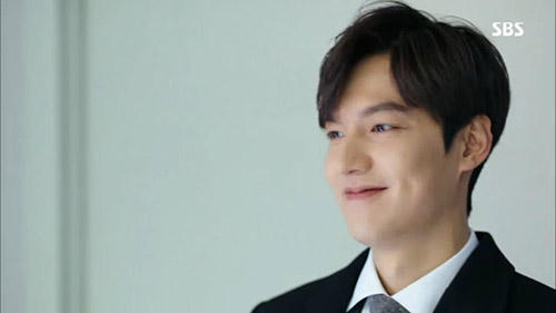 Huyền thoại biển xanh tập cuối: N&agrave;ng ti&ecirc;n c&aacute; mang thai đứa con đầu l&ograve;ng