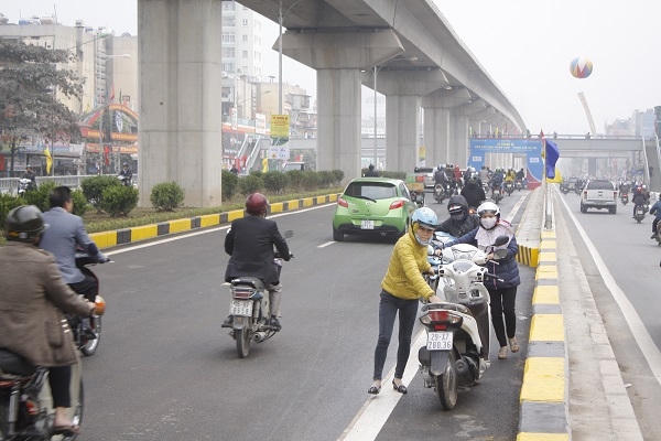 H&agrave; Nội: Ch&iacute;nh thức th&ocirc;ng xe hai n&uacute;t giao th&ocirc;ng Thanh Xu&acirc;n v&agrave; Trung H&ograve;a