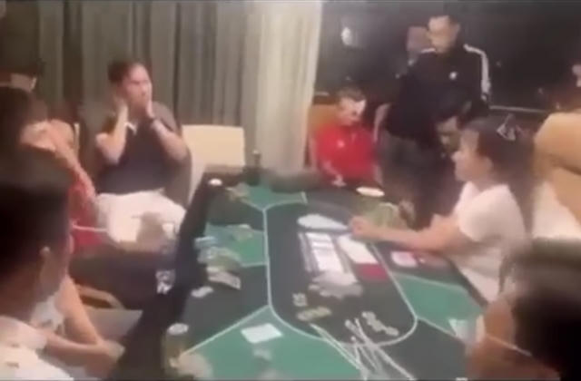 Danh tính các doanh nhân chơi Golf và 4