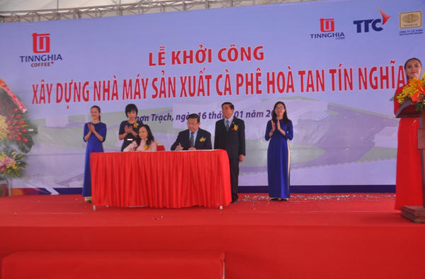 T&iacute;n Nghĩa khởi c&ocirc;ng x&acirc;y dựng nh&agrave; m&aacute;y sản xuất c&agrave; ph&ecirc; h&ograve;a tan