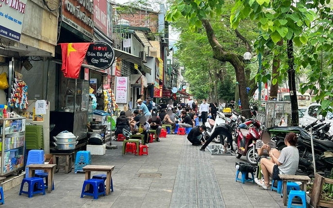 via-he-16840416627572115495785-59-0-935-1402-crop-16840418133141966215282