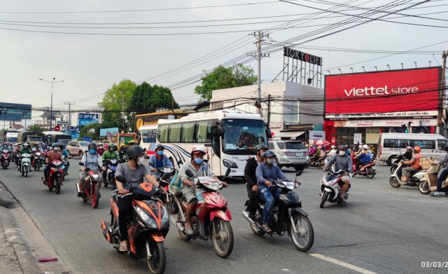 Nhịp sống của người dân Bình Dương đang dần trở lại trạng thái bình thường